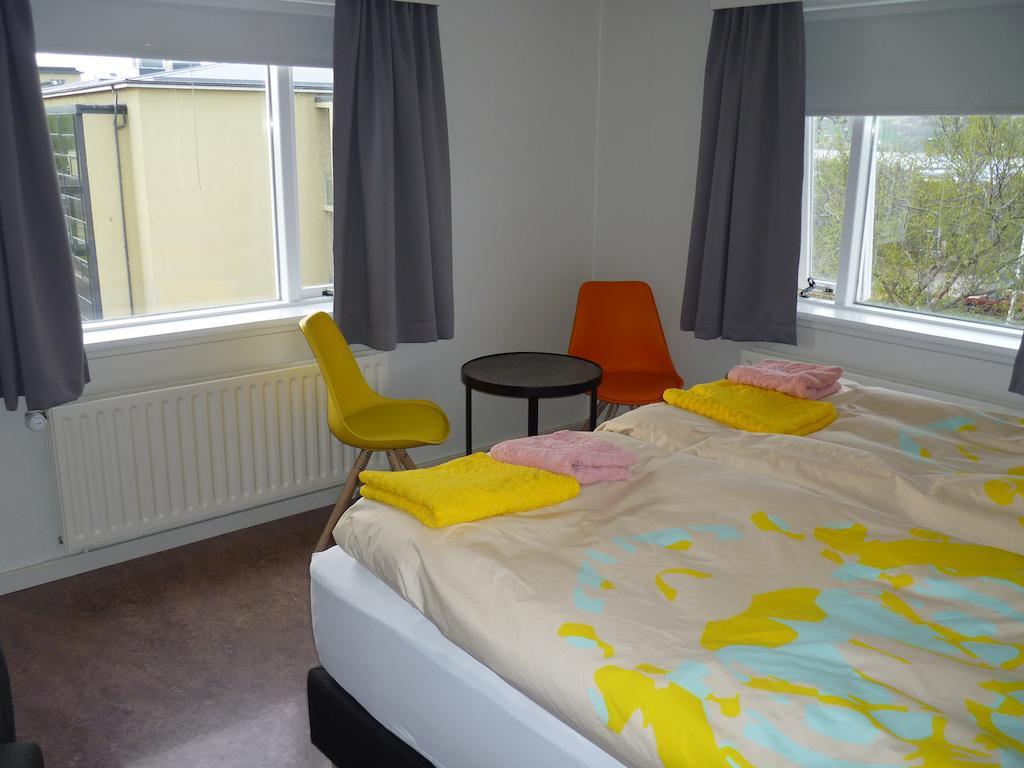 Amma Guesthouse Ακουρέιρι Δωμάτιο φωτογραφία